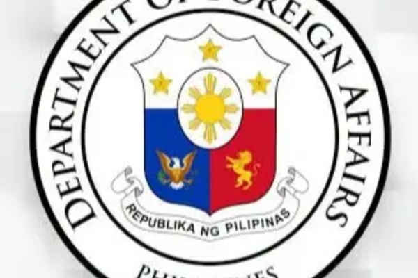 菲律賓外交部（DFA）官方徽章。（圖／取自菲律賓外交部官網）